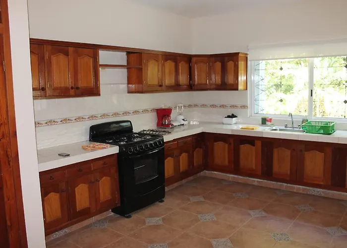 Acomodação com café da manhã  Tucano